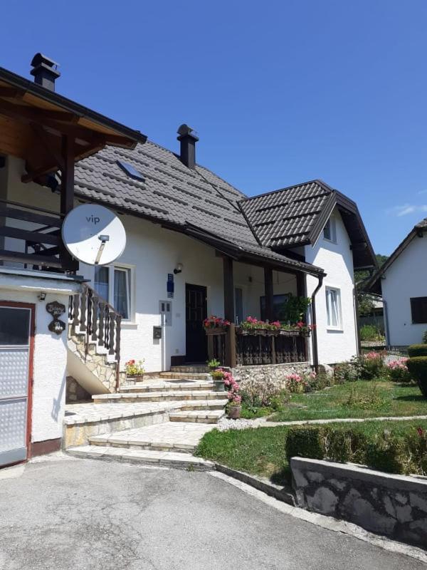 Guesthouse Milka Poljanak Exterior photo